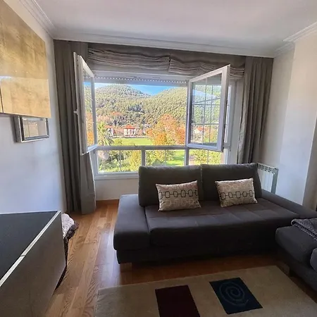 Apartment Con Garaje