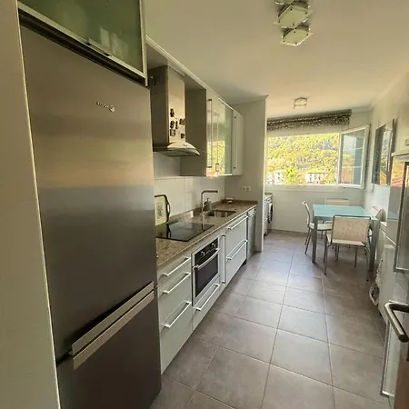 Con Garaje דירה באקיו