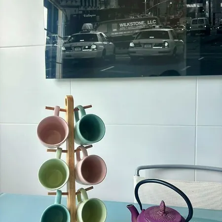 Con Garaje באקיו